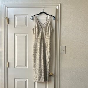 Dress the Population Cream Textured Midi Dress